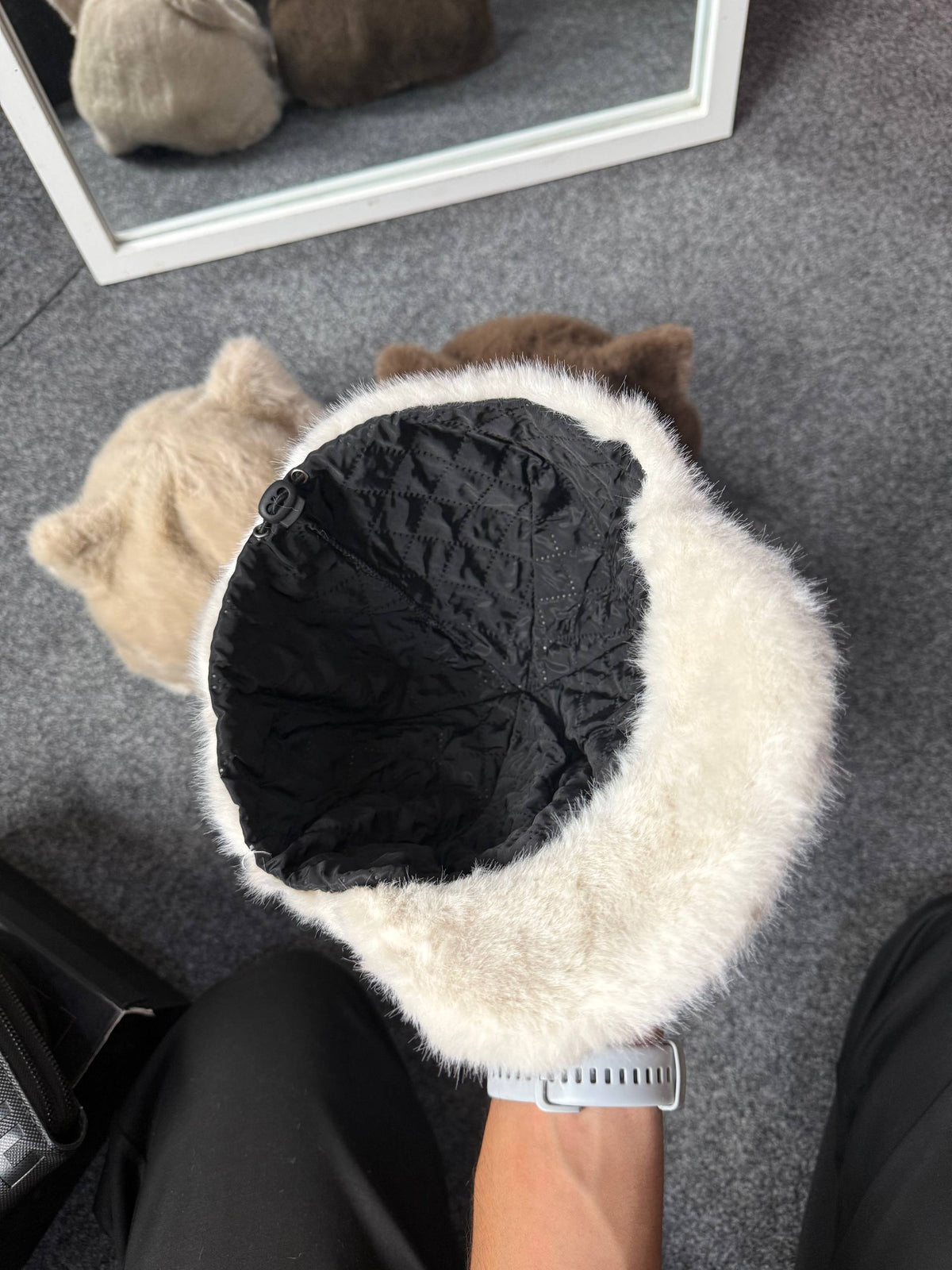 Women Winter Cap V1
