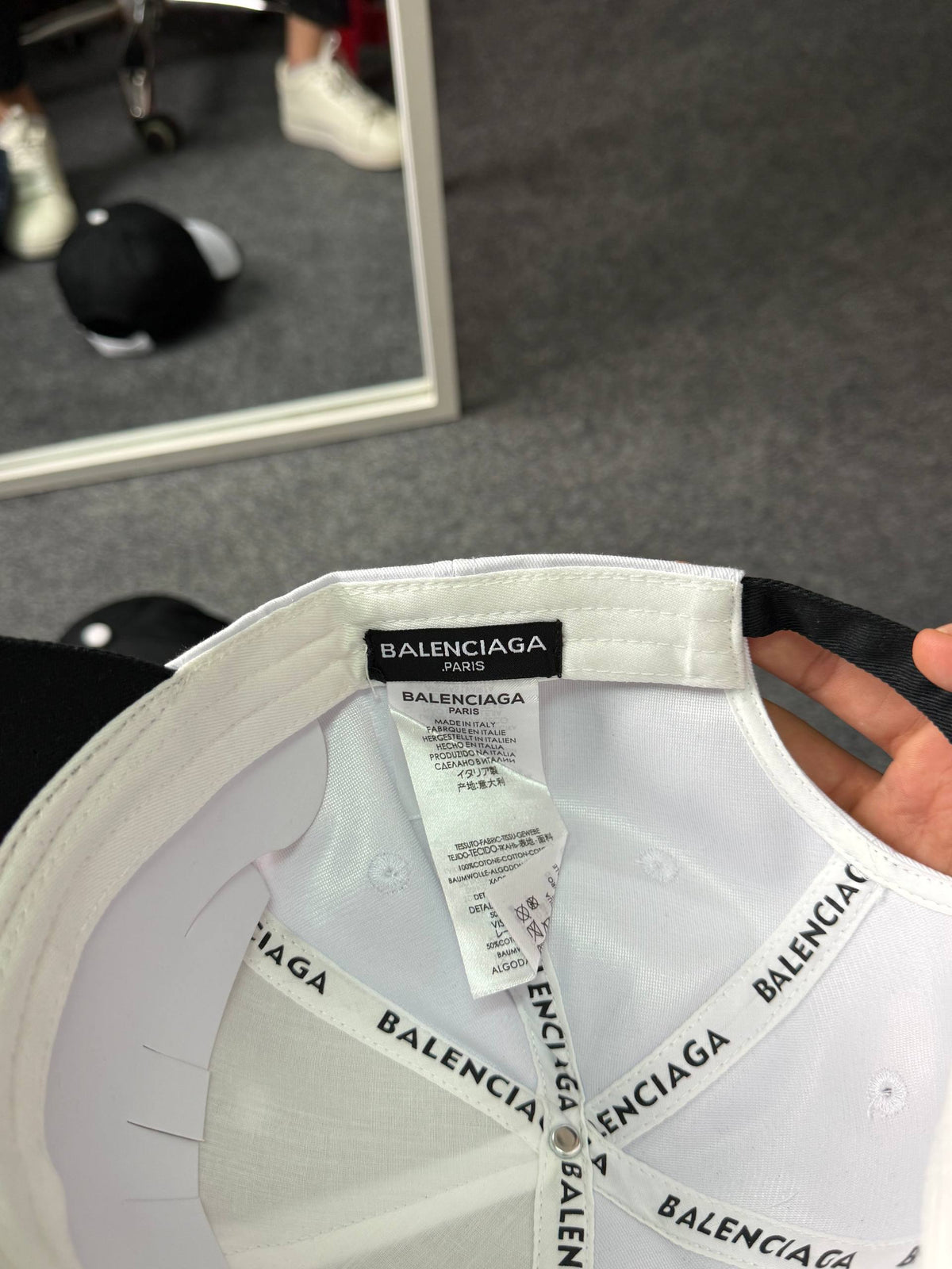 Balenciaga Cap