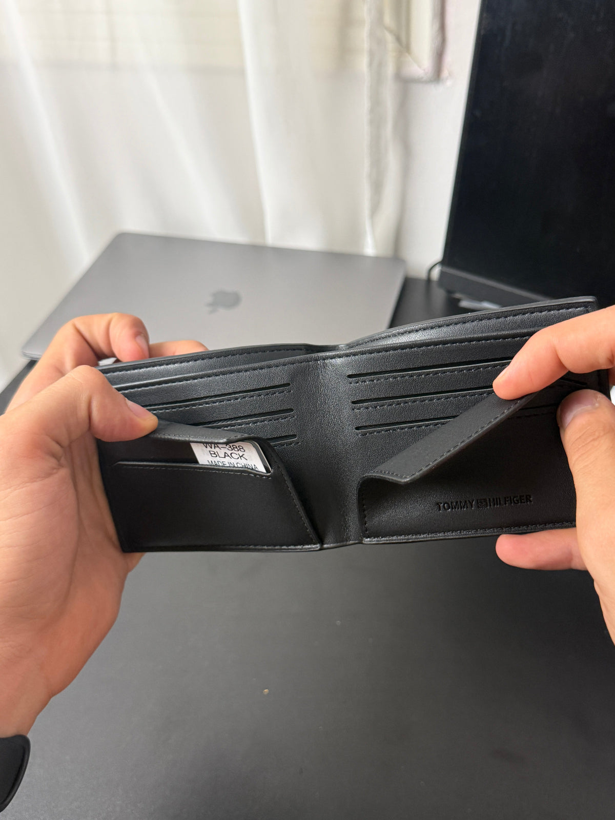 Tommy Wallet V1