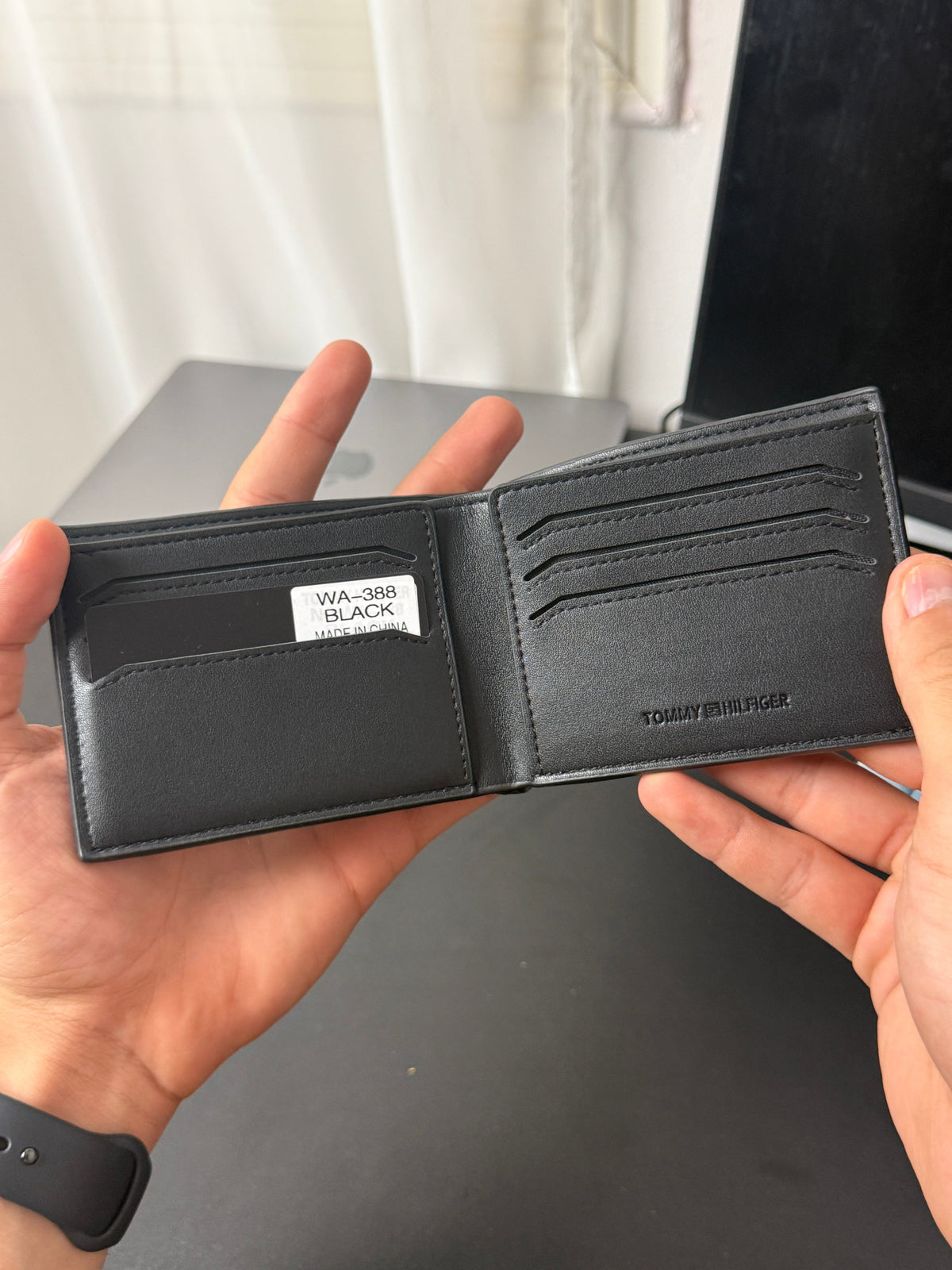 Tommy Wallet V1