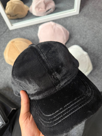 Women Winter Cap V3
