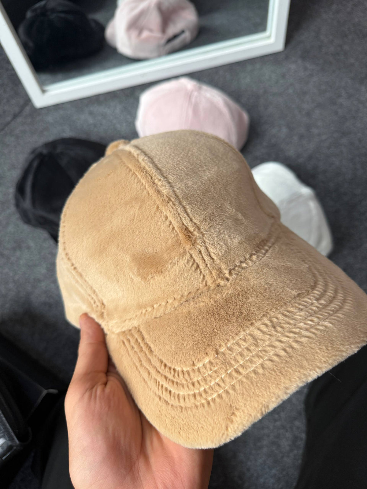 Women Winter Cap V3