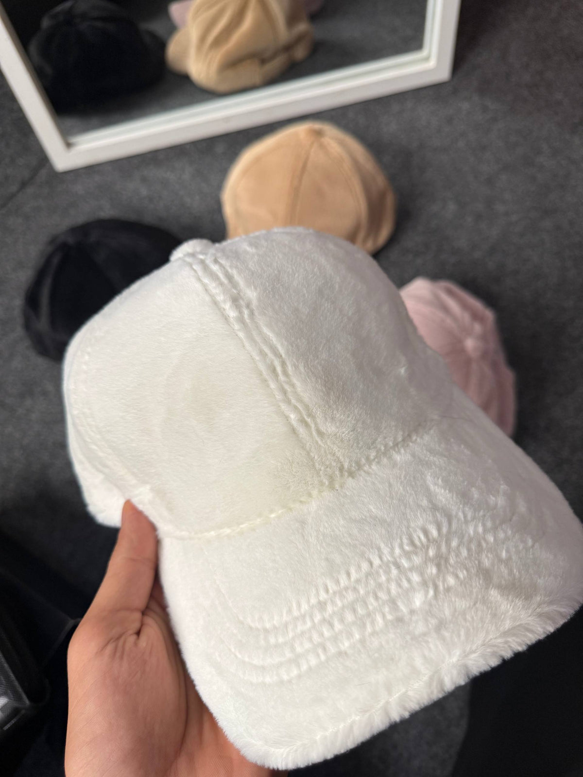 Women Winter Cap V3
