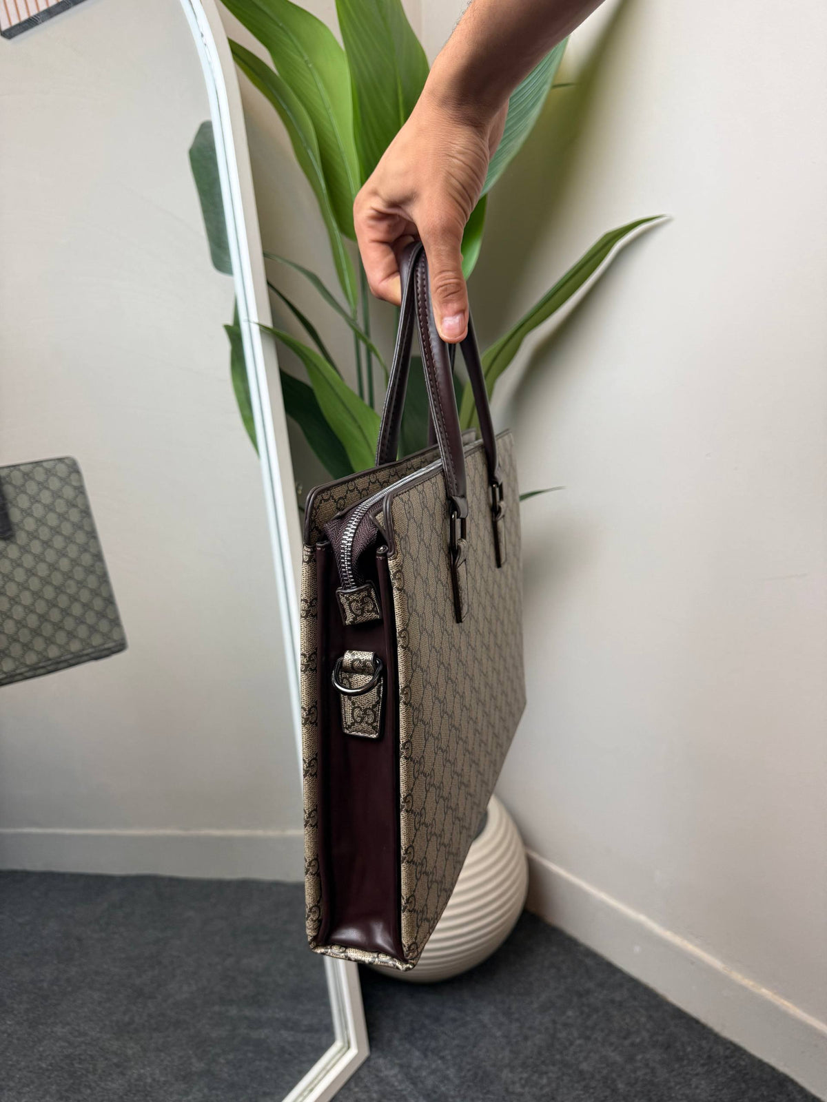 Gucci LapTop/Crossbody