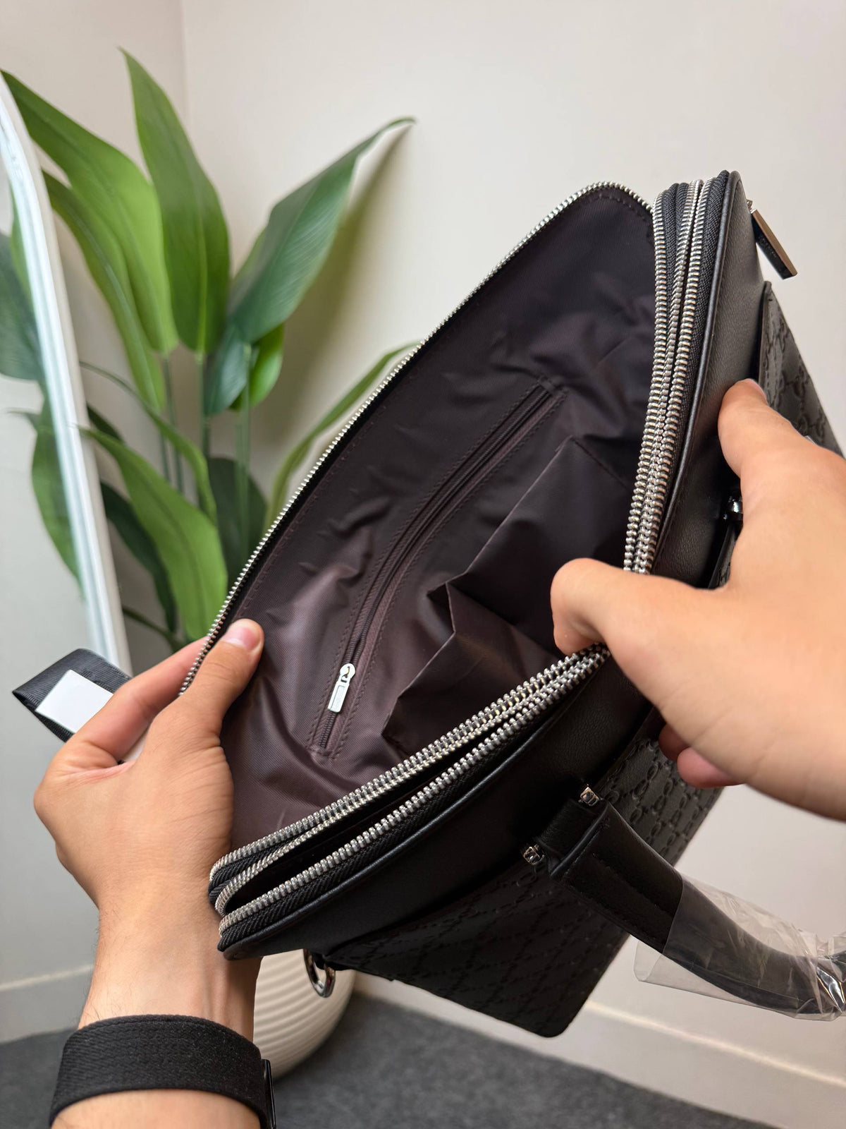 Gucci LapTop/Crossbody V2
