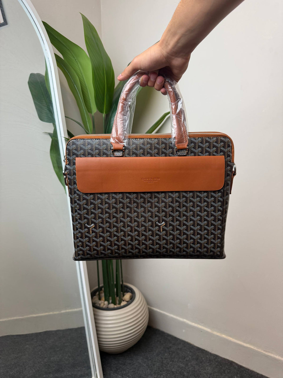 G LapTop/Crossbody