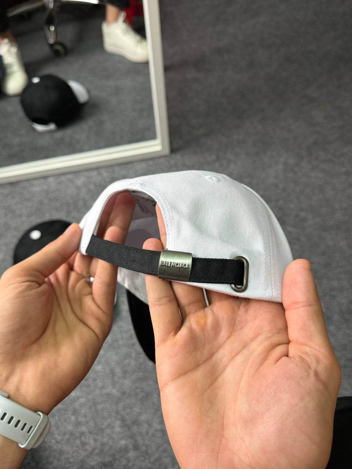 Balenciaga Cap