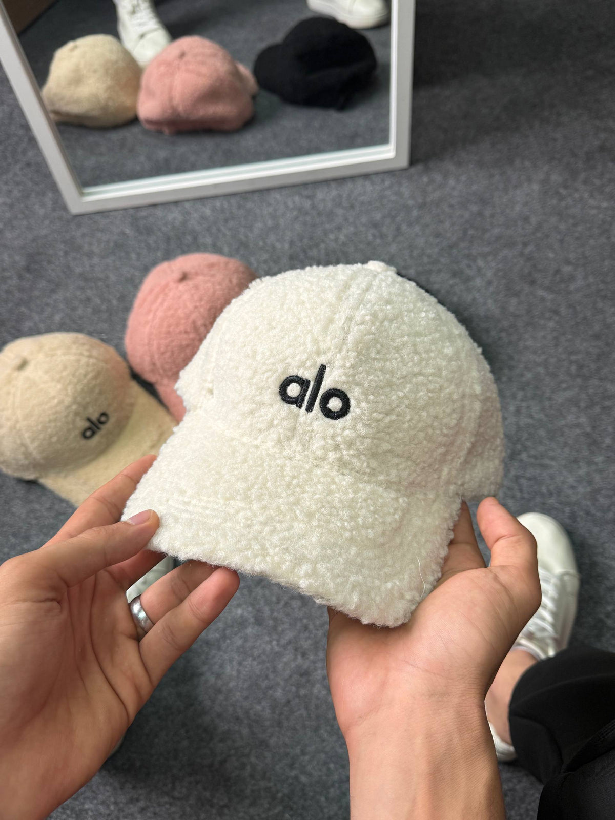 AlO Cap