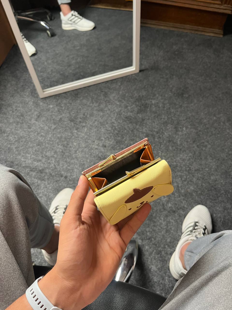 Pompompurin Wallet