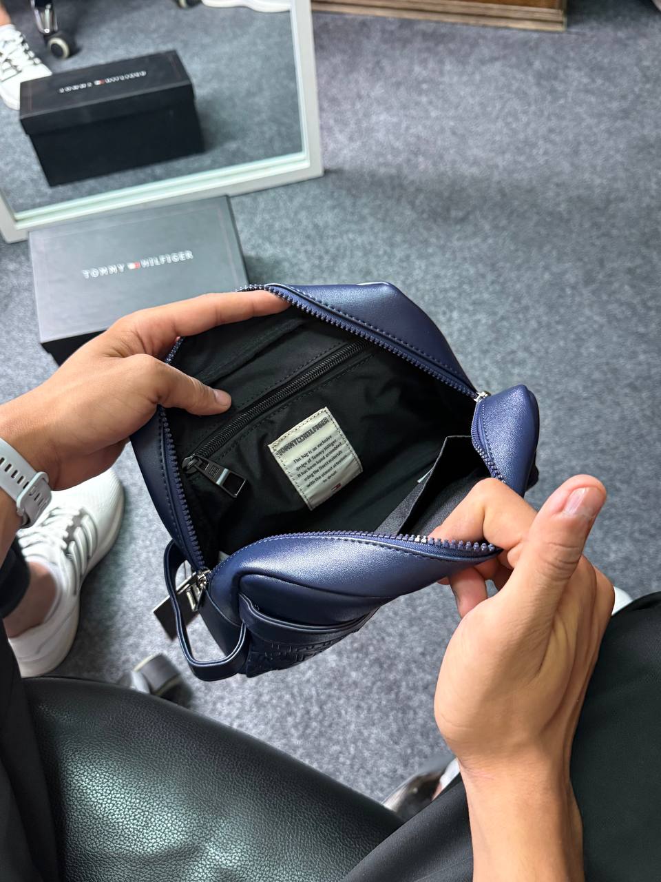 Tommy Hand Bag V3