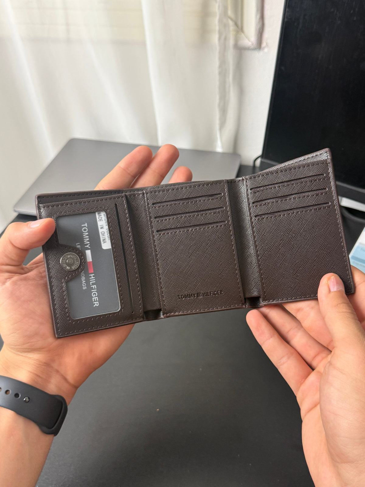 Tommy Wallet V2