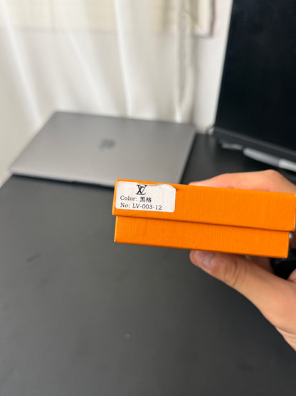 LV wallet 003-12