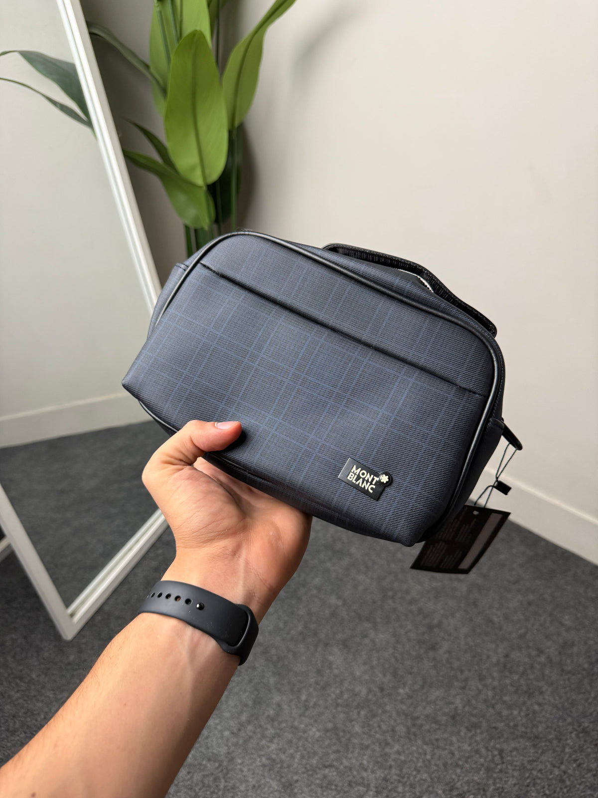 MontBlanc BG-176