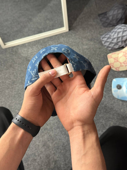 LV Cap V3