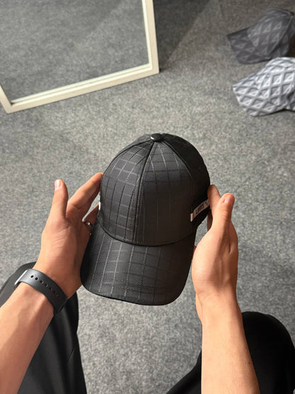 LV Cap V2