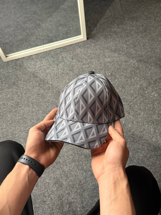 Dior Cap V2