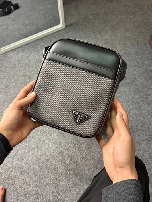 Prada CrossBag BG-450