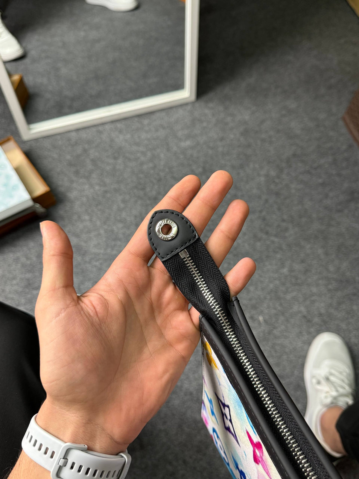 LV Clutch V3